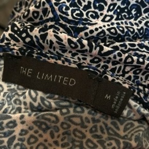 Limited Blouse - Picture 4 of 5